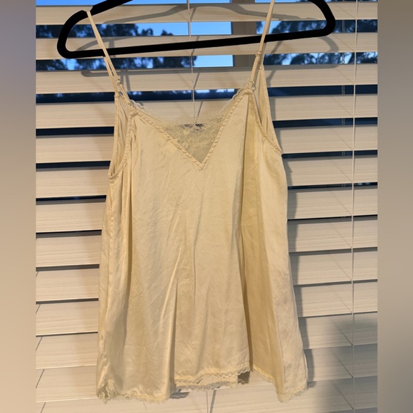 Anthropologie Tops - Anthropologie Ivory Lace Camisole